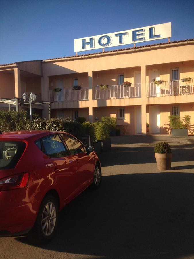 Le Grand Jardin Hotell Aujargues Exteriör bild